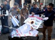 Forkopimda Bersama KIP Banda Aceh Musnahkan 1.175 Surat Suara Rusak