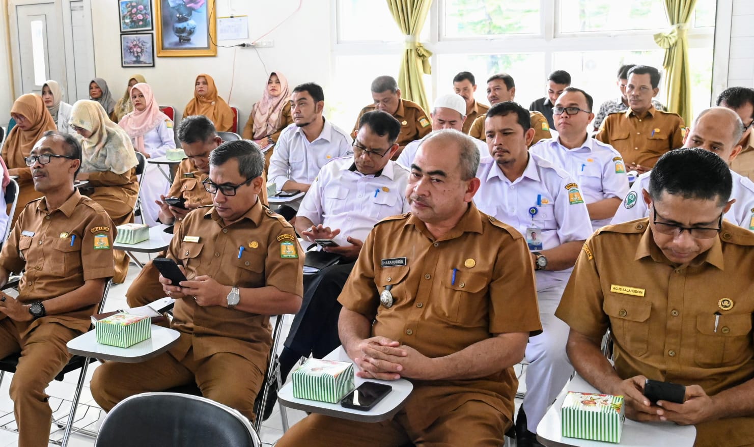 Sulaimi Pimpin Rakor Penanganan Stunting Tingkat Kecamatan Sulaimi Pimpin Rakor Penanganan Stunting Tingkat Kecamatan