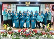 Wardiati Lantik Ketua PKK Dan Kukuhkan Bunda PAUD Syiah Kuala