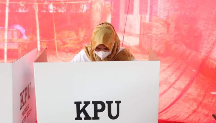 Prabowo-Gibran Juga Tumbang Di TPS Wabup Madina, Anies Unggul Jauh