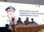 Tim dari Pemerintah Provinsi Kalimantan Selatan (Kalsel) bersama PWI memaparkan persiapan pelaksanaan Pekan Olahraga Wartawan Nasional (Porwanas) XIV 2024 dalam Rapat Kerja Nasional (Rakernas) Seksi Wartawan Olahraga (SIWO) di Candi Bentar Putri Duyung Ancol, Jakarta Utara, Sabtu (17/2). (Waspada/Ist)