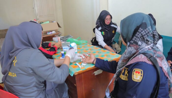 Sidokkes Polres Sibolga Periksa Kesehatan Personel Pam, PPK Dan Panwaslu