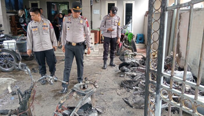 Kantor KSU Kebakaran, Tiga Luka, Lima Sepeda Motor Terbakar