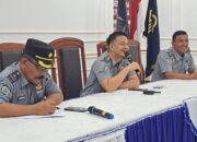 NAMPAK pejabat struktural di Lapas Klas II/A Labuhanruku, Kecamatan Talawi, Batubara mengikuti jalannya rapat pembentukan Panpel Peringatan Isra Mikraj. Waspada/Ist