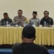 Ketua Panwaslih Aceh Singkil Samsul Arifin bersama Ketua MPU Roesman Hasmy, Kapolres AKBP Suprihatiyanto dan Komisioner Panwaslih Ismail Angkat saat kegiatan sosialisasi publikasi dan dokumentasi dalam pengawasan tahapan kampanye. WASPADA/Ariefh