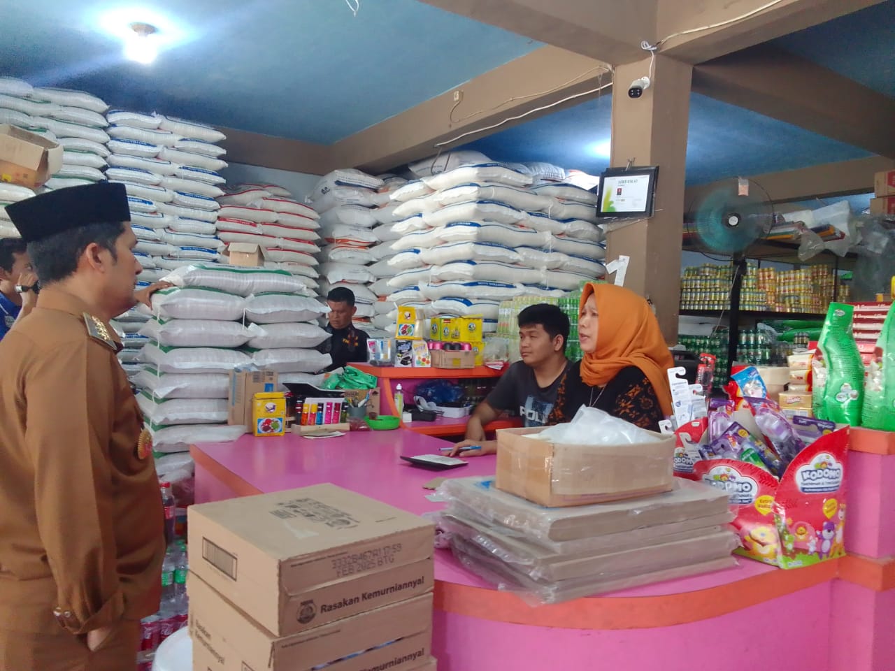 Jelang Ramadhan, Pj Bupati Agara Sidak Harga Bahan Pokok