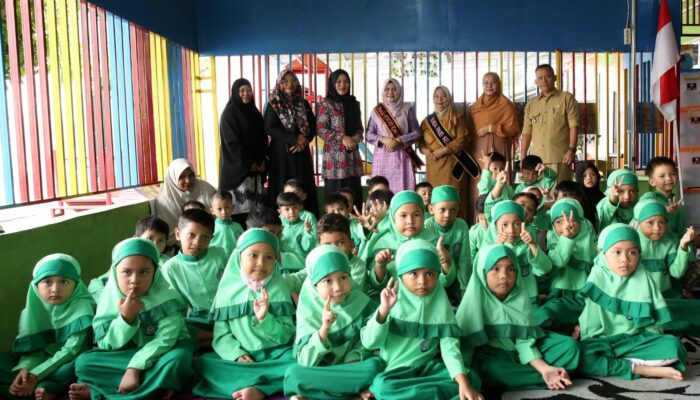 Wardiati Lakukan Monev PAUD Dan SD