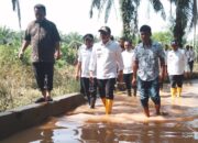 Pj Bupati Palas Tinjau Lokasi Terdampak Banjir
