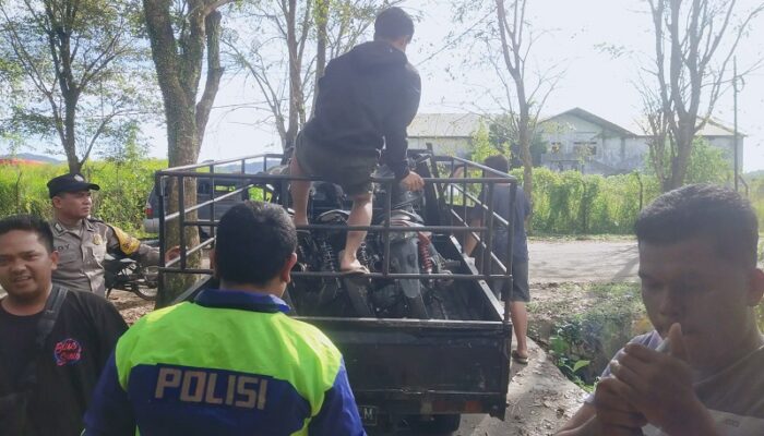 Polisi Razia Balap Liar Di Jalan Bandara Pinangsori