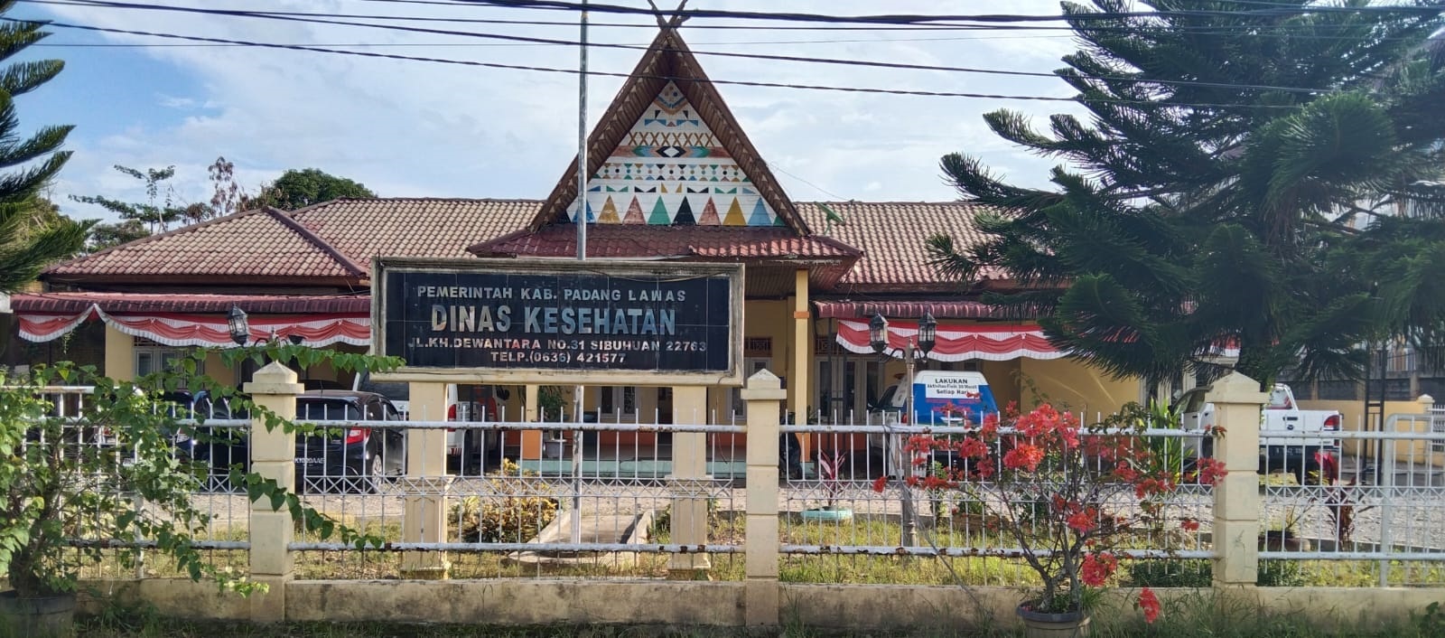 Kantor dinas kesehatan Kabupaten Padang Lawas, jl. Kihajar Dewantara, Sibuhuan, Kec. Barumun (Waspada/Ist)