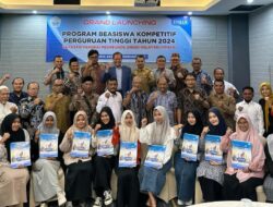 36 Mahasiswa Anak Nelayan Aceh Terima Beasiswa Kompetitif YPMAN