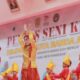 Murid salah satu PAUD di Banda Aceh sedang menampilkan sebuah tarian daerah pada gelaran pentas seni Himpaudi di gedung AAC Dayan Dawood, Universitas Syiah Kuala, Darussalam, Banda Aceh. (Waspada/Zafrullah)