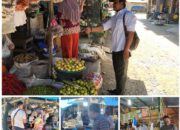 Warga melihat dan membeli harga beras murah di Pasar Simpang Peut Nagan Raya, Kamis (29/2).(Waspada/Muji Burrahman)