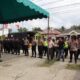 Personel Polres Padanglawas amankan sidang sengketa pemilu di kantor Bawaslu Kabupaten Palas. (Waspada/Ist)