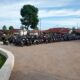 LOKASI parkir sepeda motor di komplek RSUD Sidikalang.Waspada/Kartolo Munte.