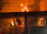 Warung Dimsum Di Kota Tebingtinggi Ludes Terbakar,