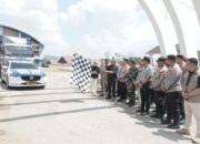 Asisten I Setdakab Aceh Besar Lepas Pendistribusian Logistik Pemilu 2024