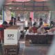 Warga binaan memberikan hak politiknya dalam Pemilu 2024 di Lapas Kelas IIB Idi, Aceh Timur, Rabu (14/2). Waspada/H. Muhammad Ishak