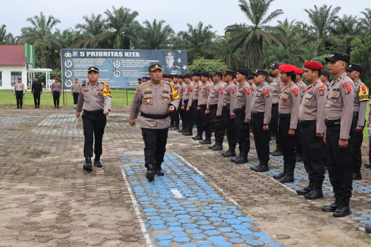 Polres Palas persiapkan 200 personel untuk pengamanan 801 TPS se-Kabupaten Padanglawas. (Waspada/Ist)