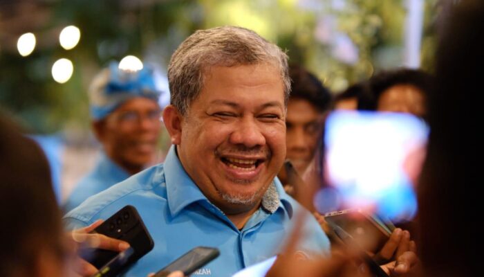 Fahri Hamzah Ucapkan Selamat Pada Prabowo Dapat Kenaikan Pangkat Istimewa