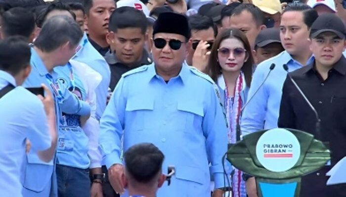 Sekitar 600 Ribu Lebih Massa Padati GBK, Antusiasme Warga Bukti Visi Misi Prabowo – Gibran Semakin Diterima