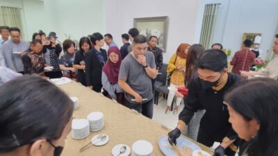 Menjalin Keakraban Budaya Kuliner Melalui Food Tasting Hasil Laut Jepang