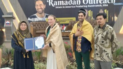 Produser Film Dokumenter AS Berbagi Pengalaman Dengan Mahasiswa UPU