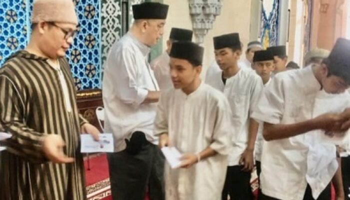 Ulang Tahun Fungsionaris BKM Agung Undang 660 Anak Yatim