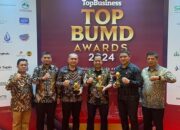 Dirut Perumda Tirtanadi Raih Top CEO BUMD Dan BUMD Awards 2024
