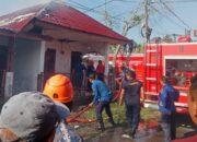Lima Rumah Kontrakan Dan 1 Sepeda Motor Terbakar Di P. Siantar