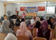 SIT Al-Izzah Sibuhuan Gelar Seminar Parenting