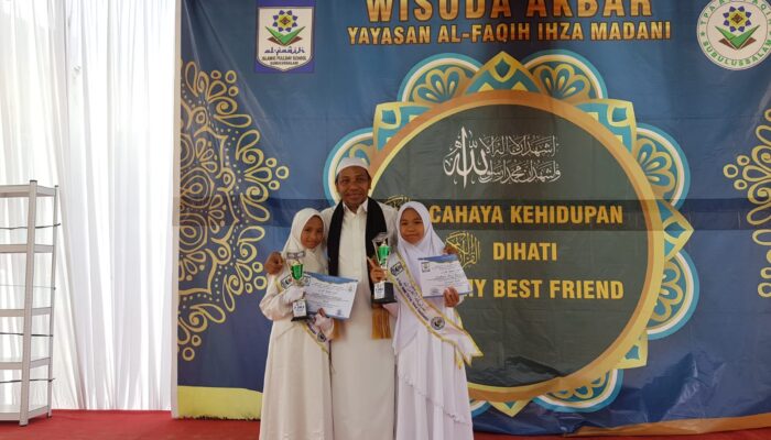Wali Kota Hadiri Wisuda Akbar Santri Al Faqih Ihza Madani