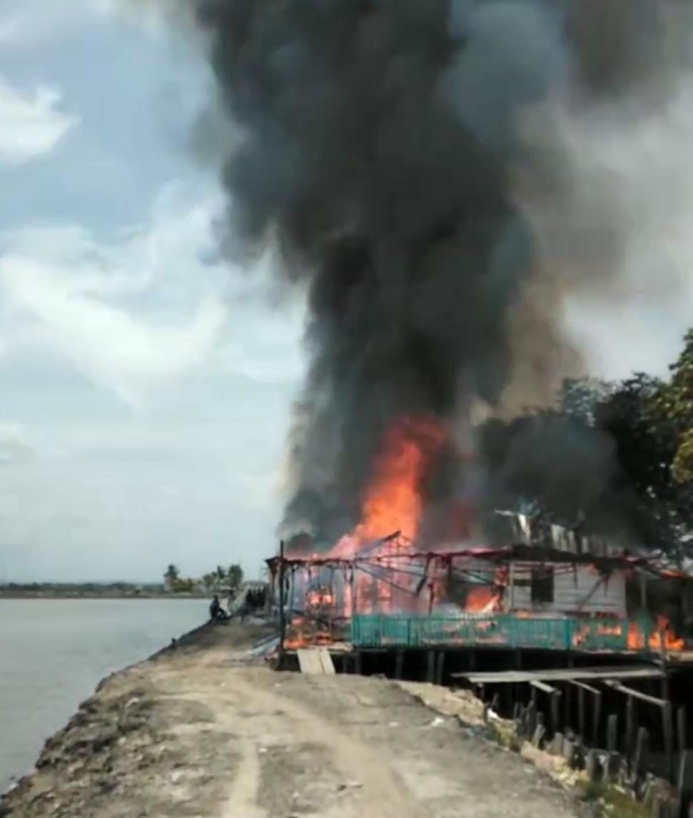 Dua Rumah Warga Langsa Ludes Terbakar