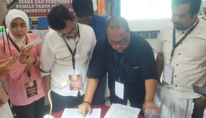 KPUD Akhirnya Sandingkan Data Plano C Hasil Kecamatan Delitua