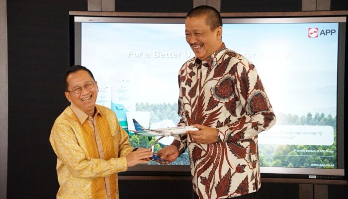 Garuda Indonesia Dan APP Group Berkolaborasi Perkuat Misi Penerbangan Hijau