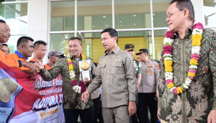 Banda Aceh Raih Piala Adipura, Ketua DPRK Apresiasi Pasukan Orange