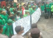 Petugas Kebersihan P. Siantar Demo Tuntut Honor Yang Layak