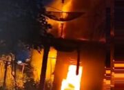 Dua Rumah Dan Dapur Warung Lontong Hangus Terbakar