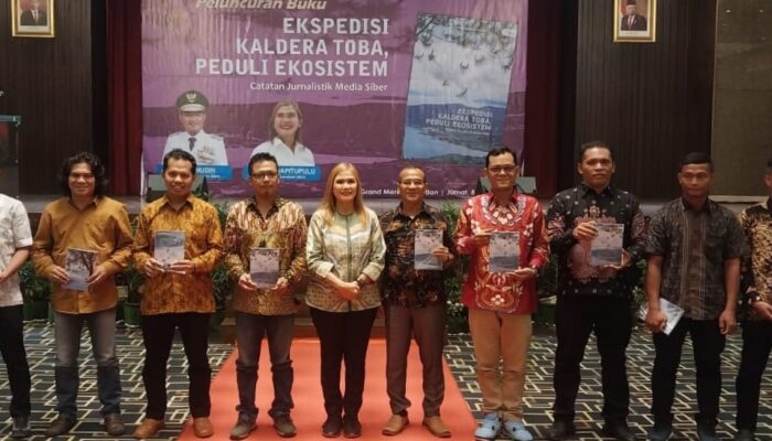SMSI Madina Terima Penghargaan