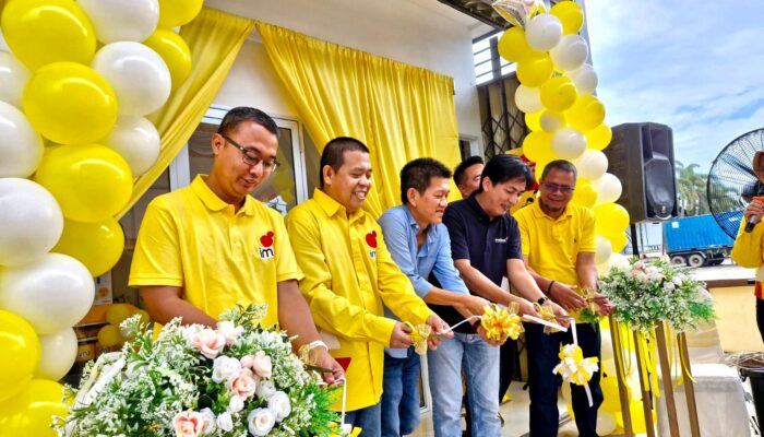 Resmikan 5 Mini Gerai IM3, Pelayanan IOH Tersebar Di Pelosok Tanah Air