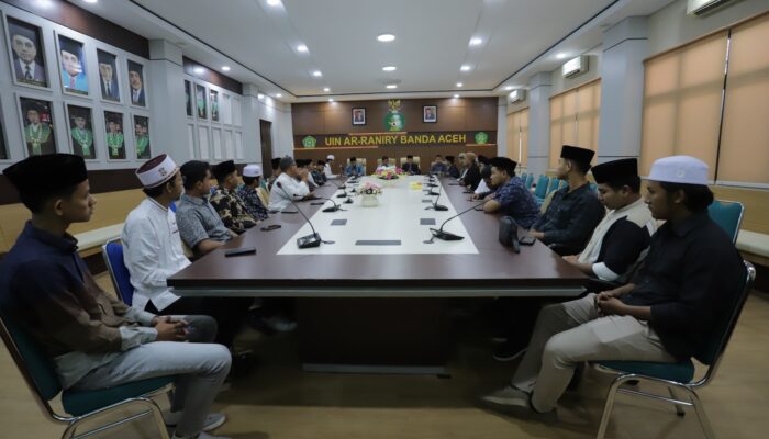 UIN Ar-Raniy Kirim Imam Muda ke 25 Masjid