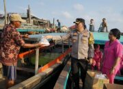 Kapolres Pelabuhan Belawan Beri Pesan Kamtibmas Kepada Masyarakat Kampung Nelayan Seberang