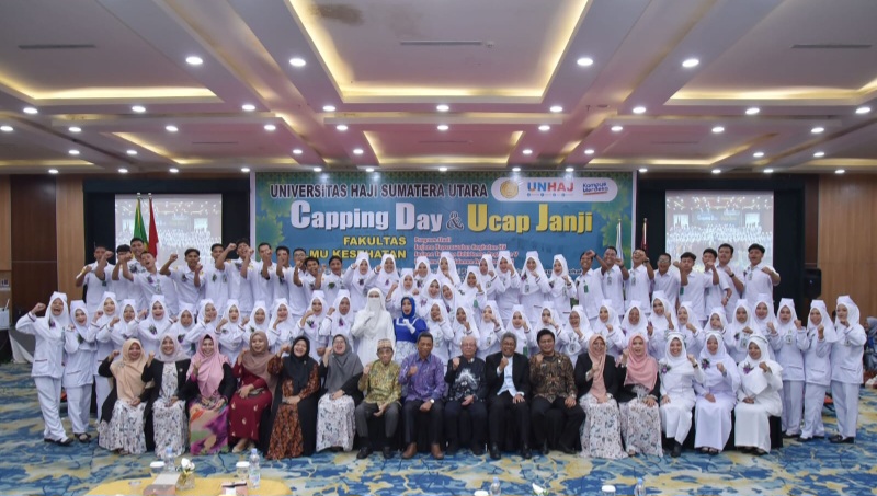 Gelar Cappping Day Dan Ucap Janji, Unhaj Beri Penghargaan Kepada Mahasiswa Dan Dosen Berprestasi