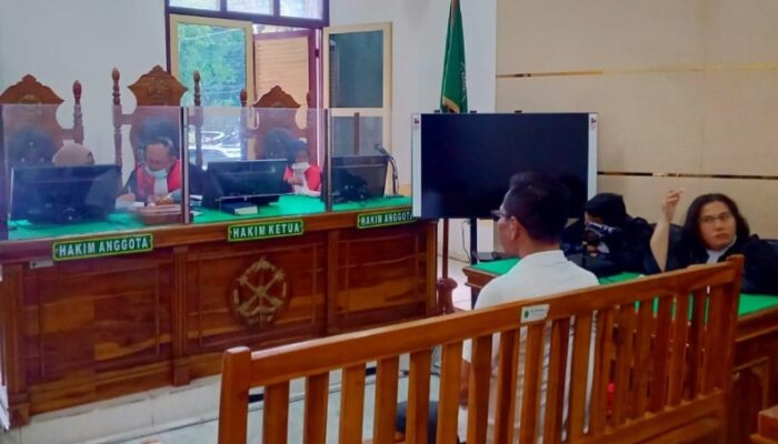 Boasa Simanjuntak Divonis 19 Bulan Penjara