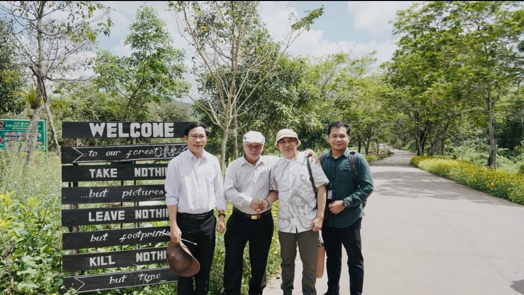 Belajar Pengelolaan Kawasan Cagar Budaya, 16 Warga Seputar KCBN Muara Jambi Studi Banding ke Vietnam