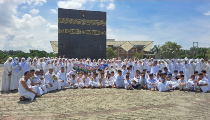 900 Siswa Perguruan Islam Al Ulum Medan Manasik Haji Di Masjid Agung Sergai