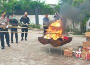 Cabjari Labuhandeli Musnahkan Barang Bukti Narkoba