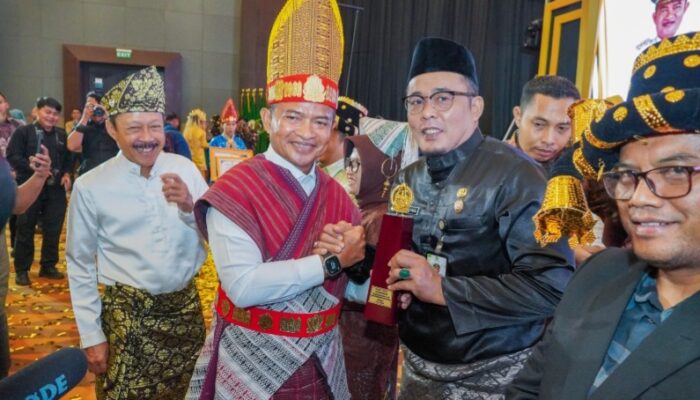 Kota Medan Raih Penghargaan Pembangunan Daerah Tingkat Provinsi Sumut 2024