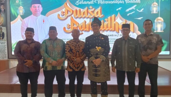Terima Anugerah Kesultanan Deli, Pemilu Lancar Dan Sambut Ramadan, DR H Rahmat Shah Gelar Syukuran
