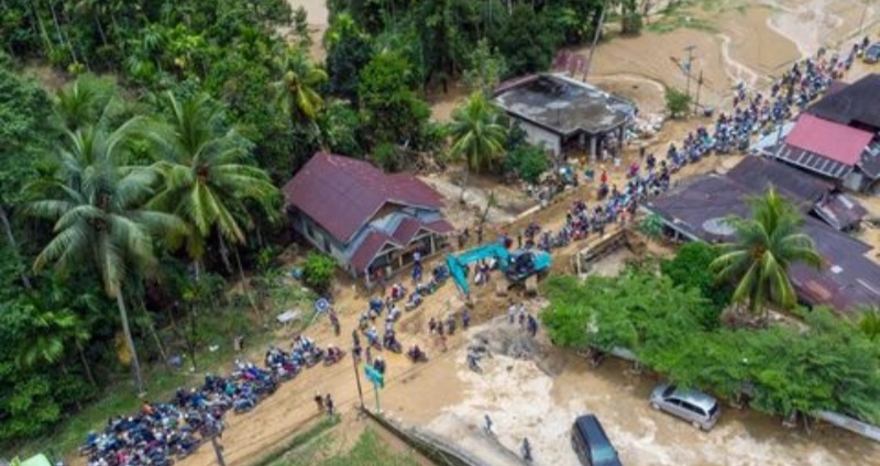 Banjir Dan Longsor Sumbar Renggut Nyawa 30 Orang